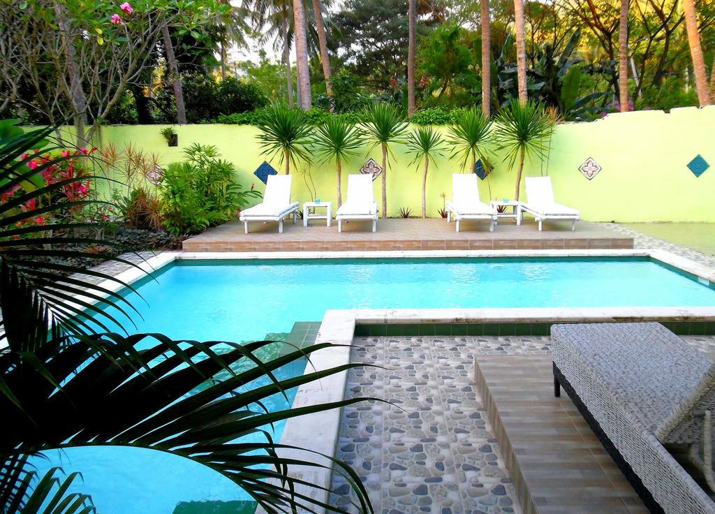 Lazy Monkey Hotel Senggigi Eksteriør billede