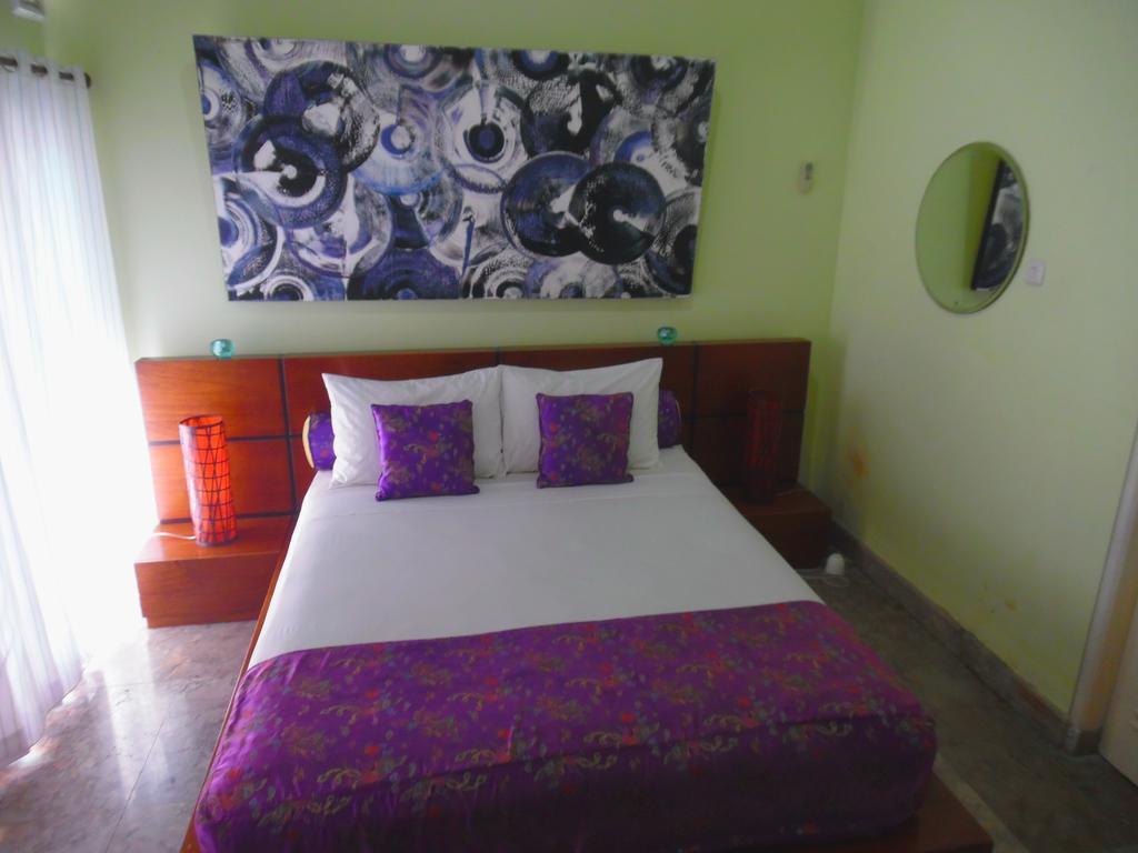 Lazy Monkey Hotel Senggigi Værelse billede