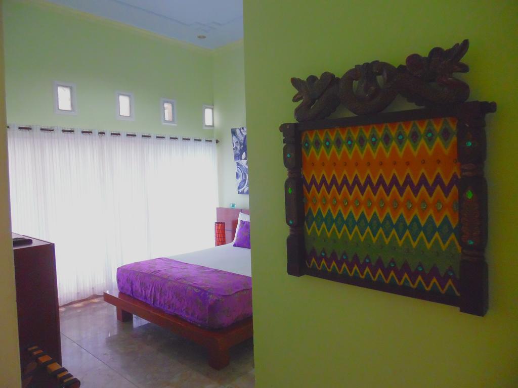 Lazy Monkey Hotel Senggigi Eksteriør billede