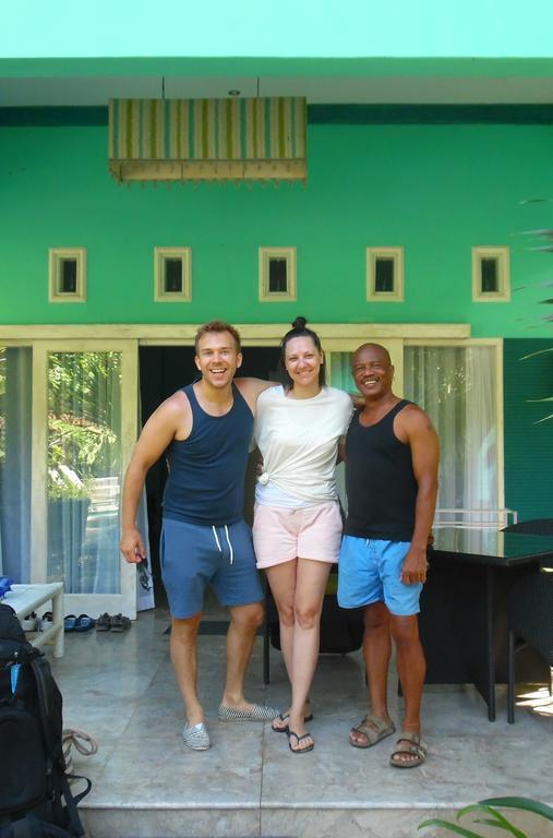 Lazy Monkey Hotel Senggigi Eksteriør billede